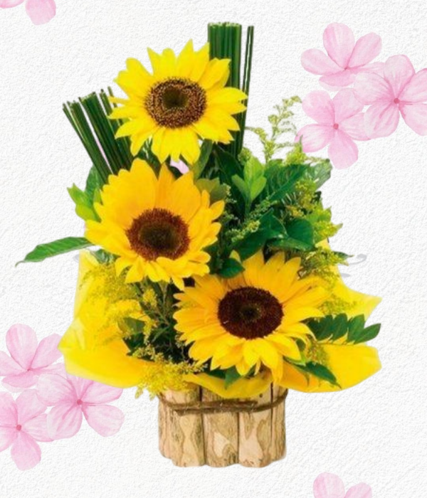 Arreglo en base de madera en 3 girasoles y follaje