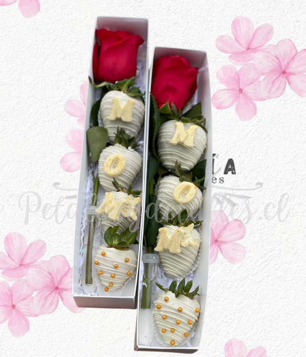 Cajita en 4 frutillas personalizadas y rosa importada