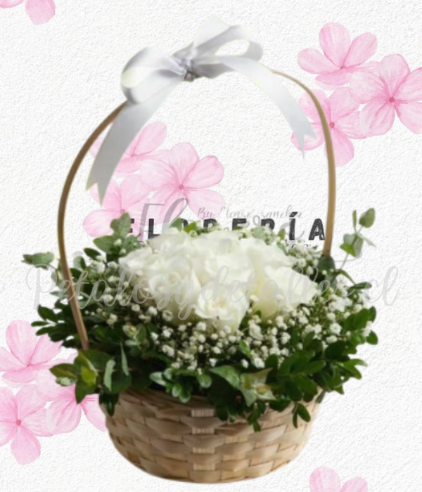 Canasto serenidad en 6 rosas importadas, follaje e ilusión