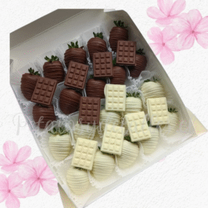 Caja en 20 frutillas y cuadros en chocolate decorativo