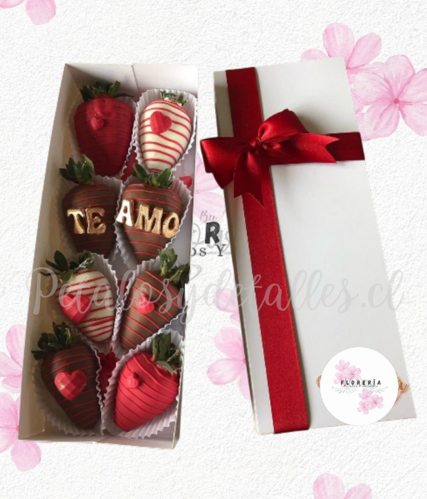 Caja rectangular en 8 frutillas decoradas en chocolate