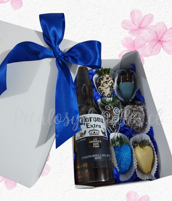 Caja cuadrada en 6 frutillas decoradas en chocolate y cerveza