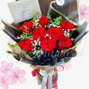 Ramo bouquet tendencia en 8 rosas importadas y envoltura