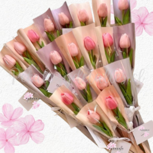 Pack en 20 ramitos de 1 tulipán decorado en linda envoltura