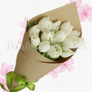 Promoción ramo en 10 tulipanes en envoltorio de papel kraft y lazo