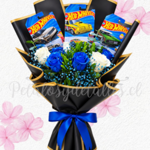 Ramo en 4 rosas importadas, follaje y 3 autos HOT WHEELS